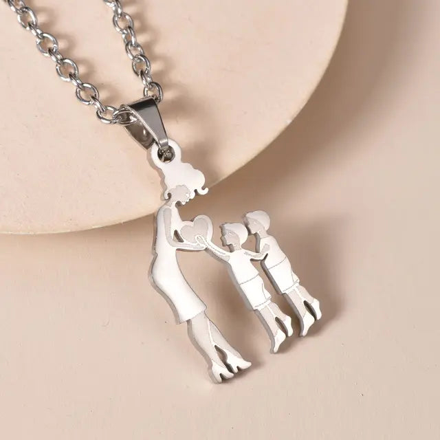 Family Silver Necklaces - GlimmaStyle