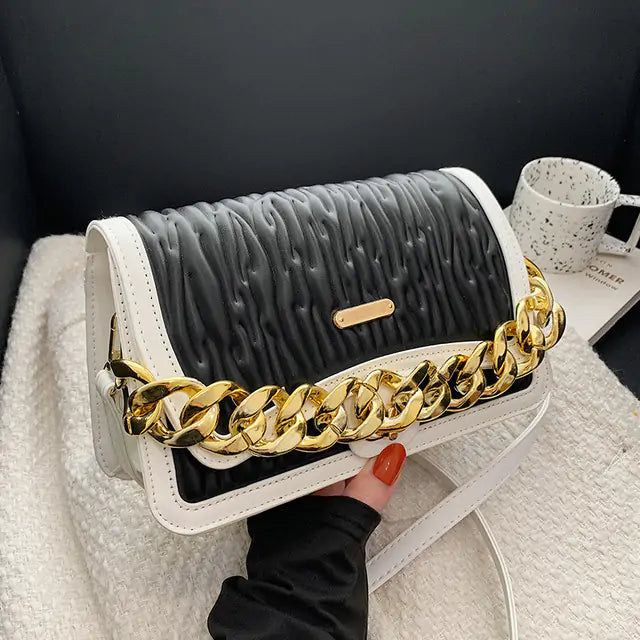 Thick Chain Handbag - GlimmaStyle