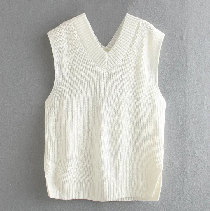 V-neck Knitted Sleeveless Vest - GlimmaStyle