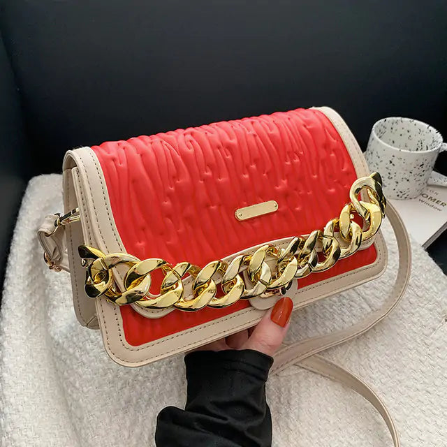 Thick Chain Handbag - GlimmaStyle