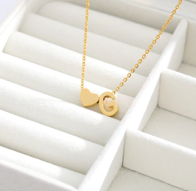 Letter Heart Initial Necklaces - GlimmaStyle