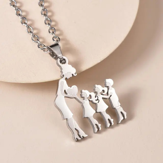 Family Silver Necklaces - GlimmaStyle