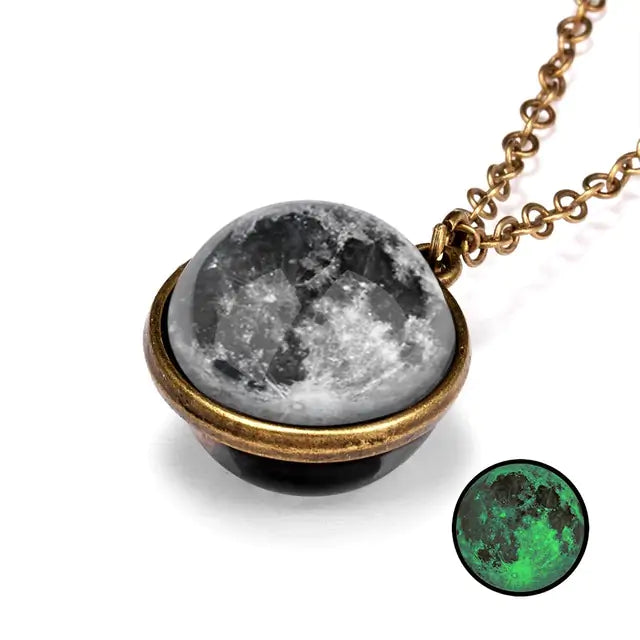 Universe Pendant Necklace - GlimmaStyle