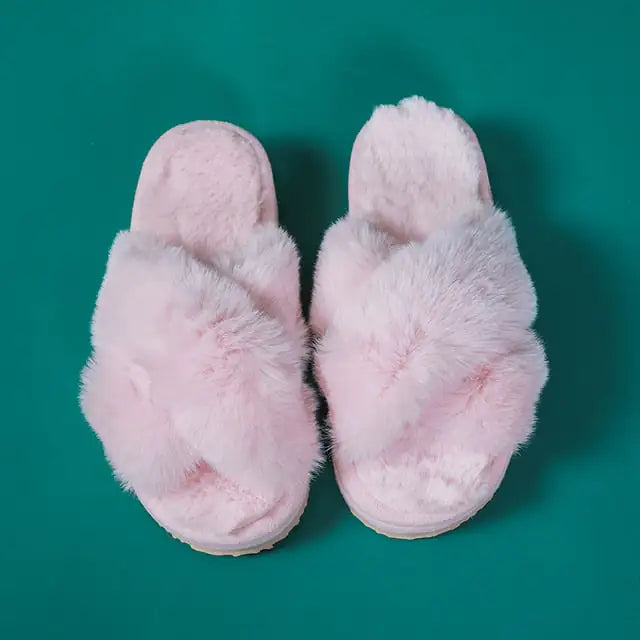 Cuddly Slippers - GlimmaStyle