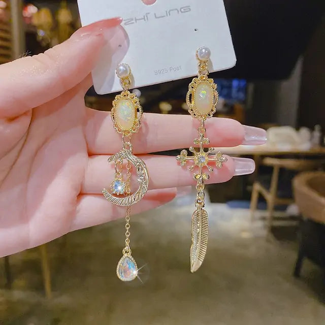 Winter Color Crystal Earrings - GlimmaStyle