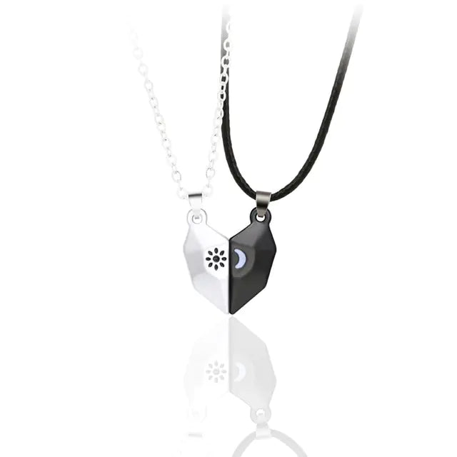 Korean Fashion Magnetic Couple Necklace - GlimmaStyle