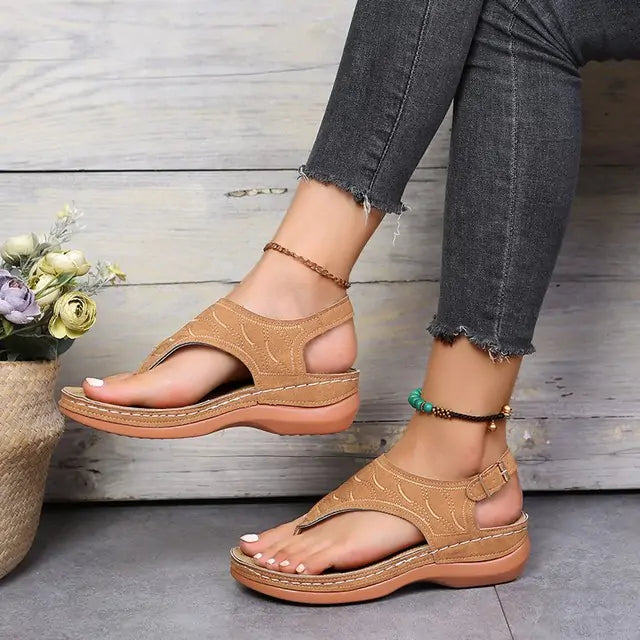 Summer Sandals - GlimmaStyle