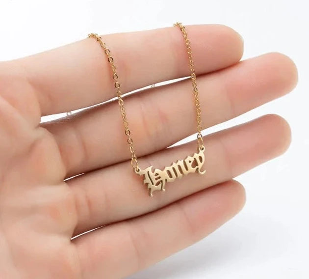 Star Sign Necklace - GlimmaStyle