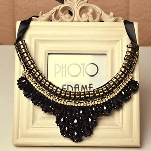 Fashionable Statement Choker Necklace - GlimmaStyle