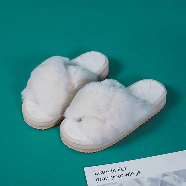 Cuddly Slippers - GlimmaStyle