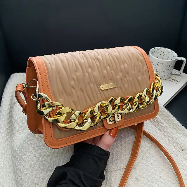 Thick Chain Handbag - GlimmaStyle