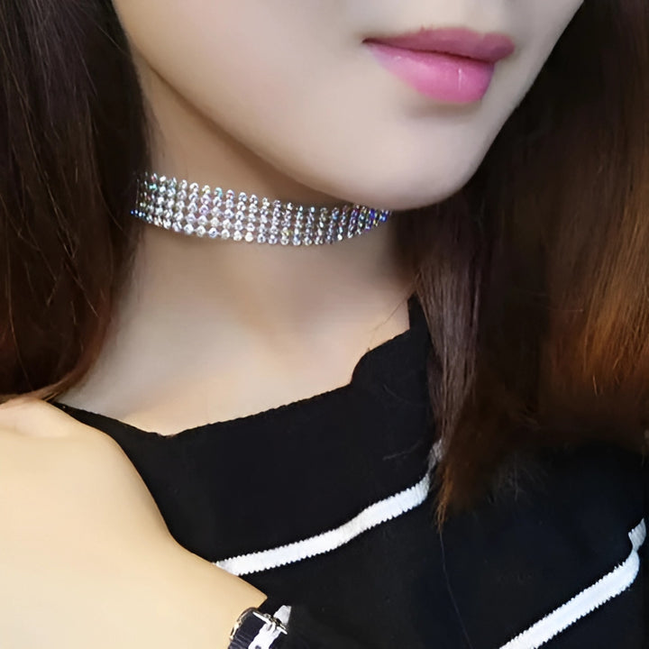 European Style Women Bundle Neck Choker - GlimmaStyle