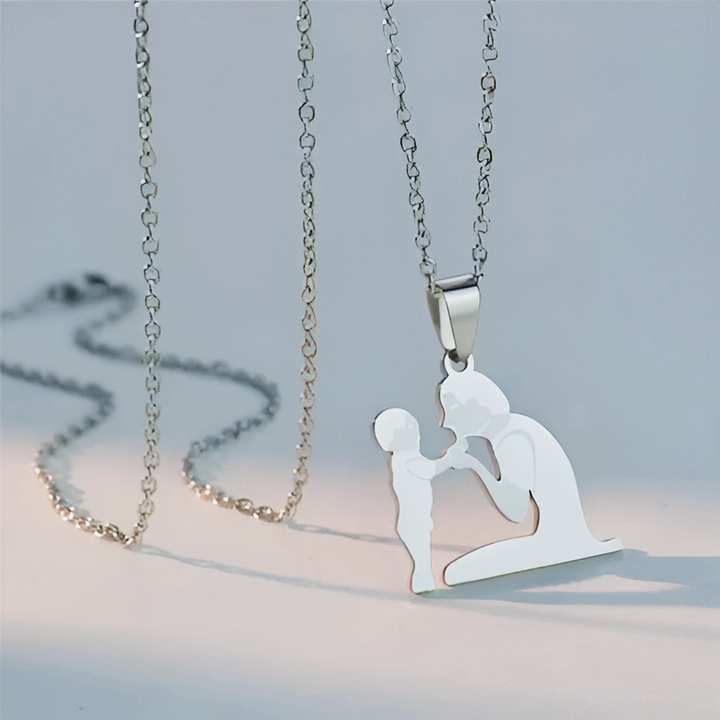 Family Silver Necklaces - GlimmaStyle