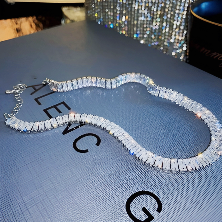 Korean Style Shiny Necklace - GlimmaStyle