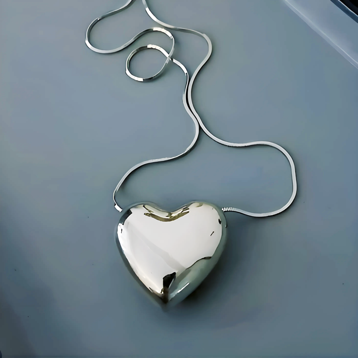 Metal Love Heart Pendant Necklace - GlimmaStyle