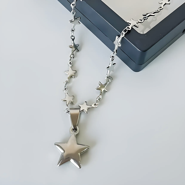 Metal Star Pendant Necklace - GlimmaStyle