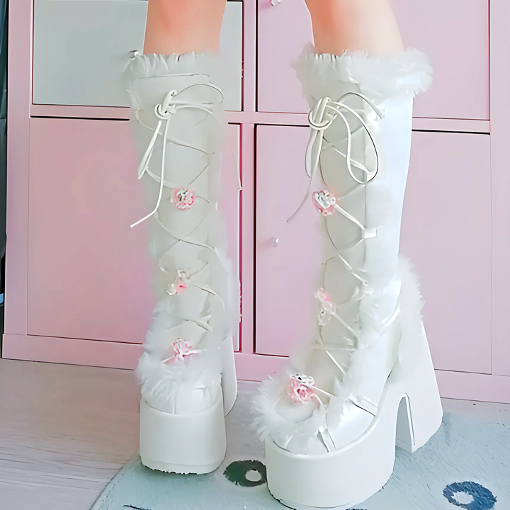 Chunky High Heeled Winter Boots - GlimmaStyle