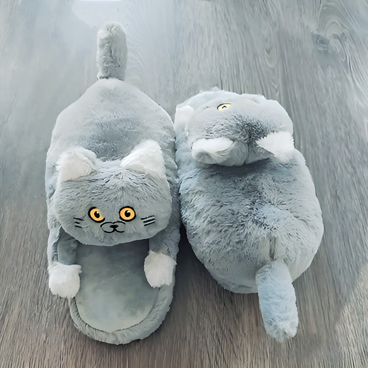 Cuddly Hug Cat Slippers - GlimmaStyle