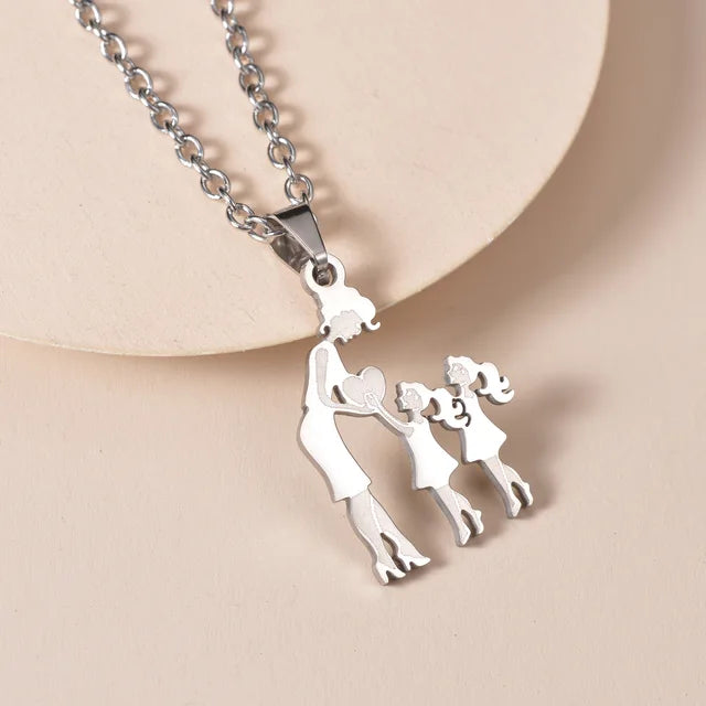 Family Silver Necklaces - GlimmaStyle