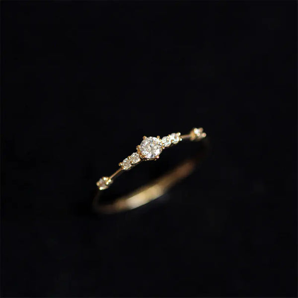 Crystal Exquisite Wedding Ring - GlimmaStyle