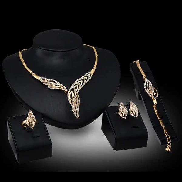 Gold Indian Bridal Jewelry Set - GlimmaStyle