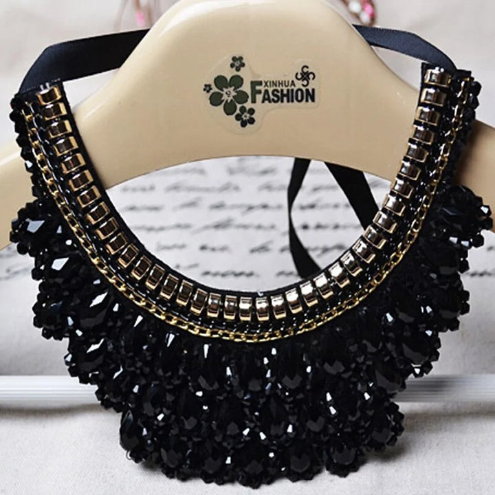 Fashionable Statement Choker Necklace - GlimmaStyle