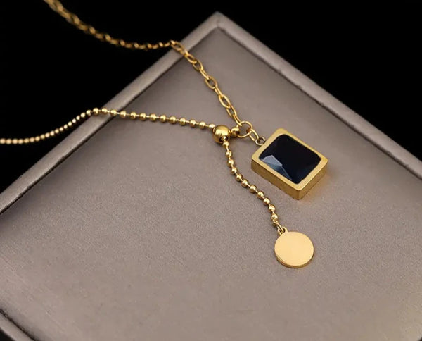 Black Gem Square Necklace - GlimmaStyle