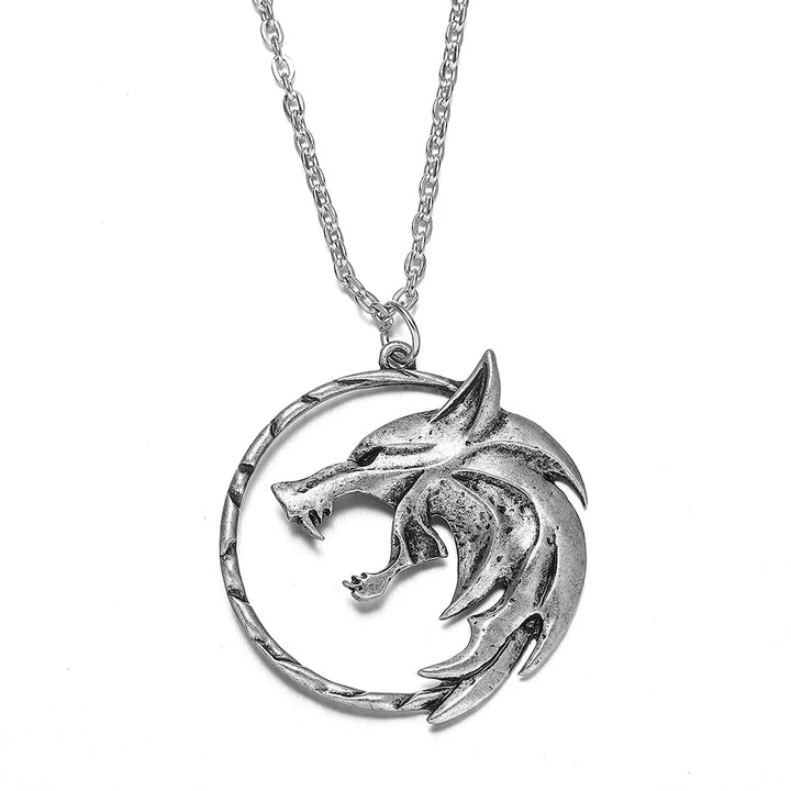 Wild Hunt Round Necklace - GlimmaStyle