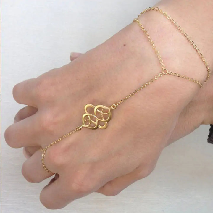 Bohemian Gold Finger Bracelet - GlimmaStyle