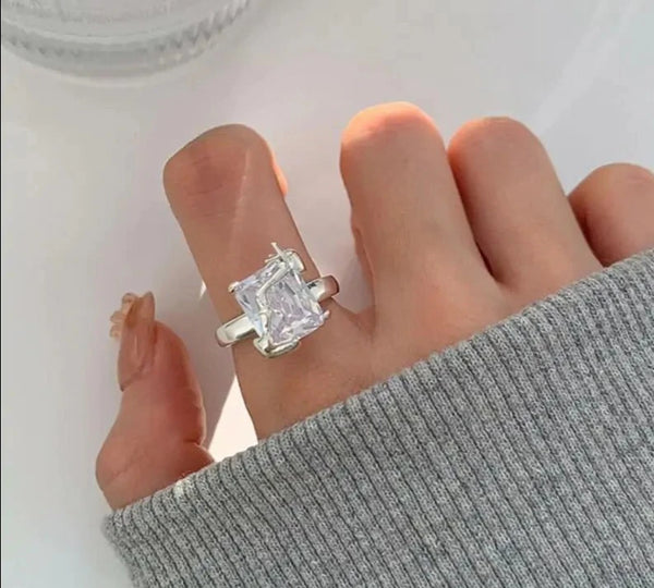 Square Zircon Ring - GlimmaStyle