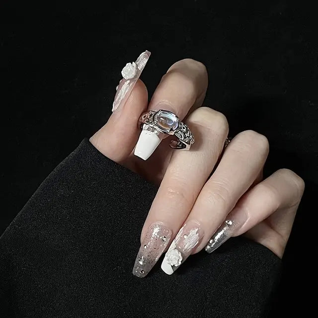 Aesthetic Crystal Love Ring - GlimmaStyle