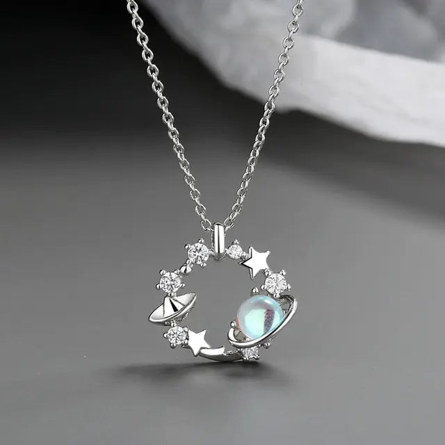 Shiny Zircon Necklace - GlimmaStyle