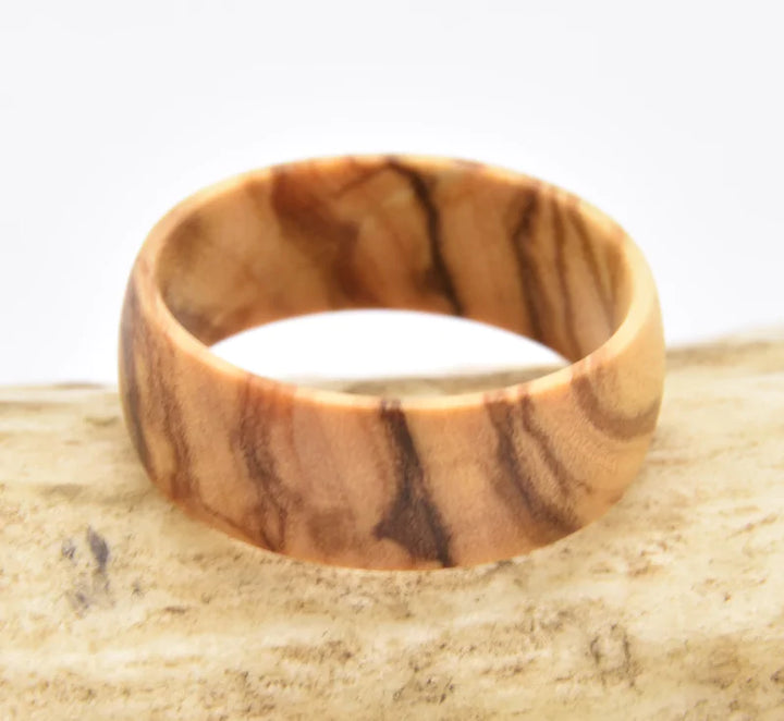 Natural Olive Wood Ring - GlimmaStyle