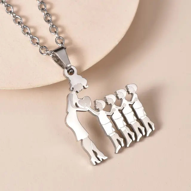 Family Silver Necklaces - GlimmaStyle