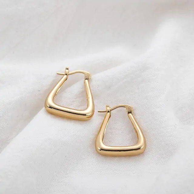 Statement Geometric Hoop Earrings - GlimmaStyle