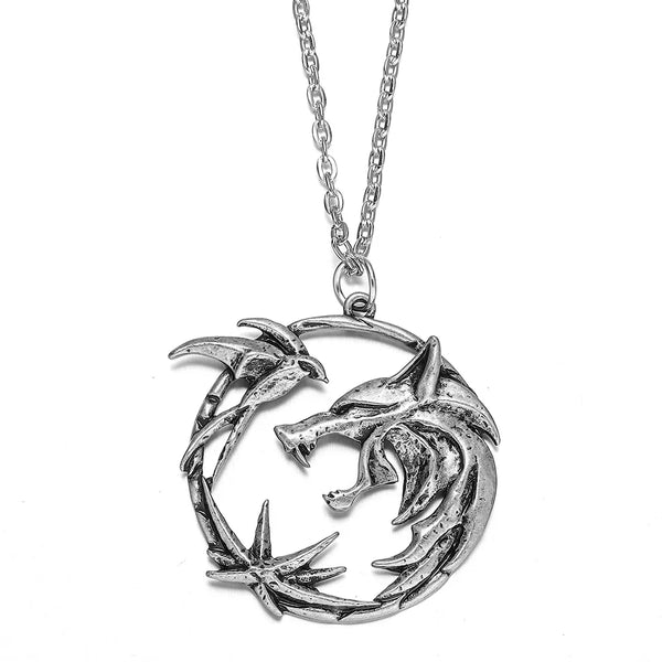 Wild Hunt Round Necklace - GlimmaStyle