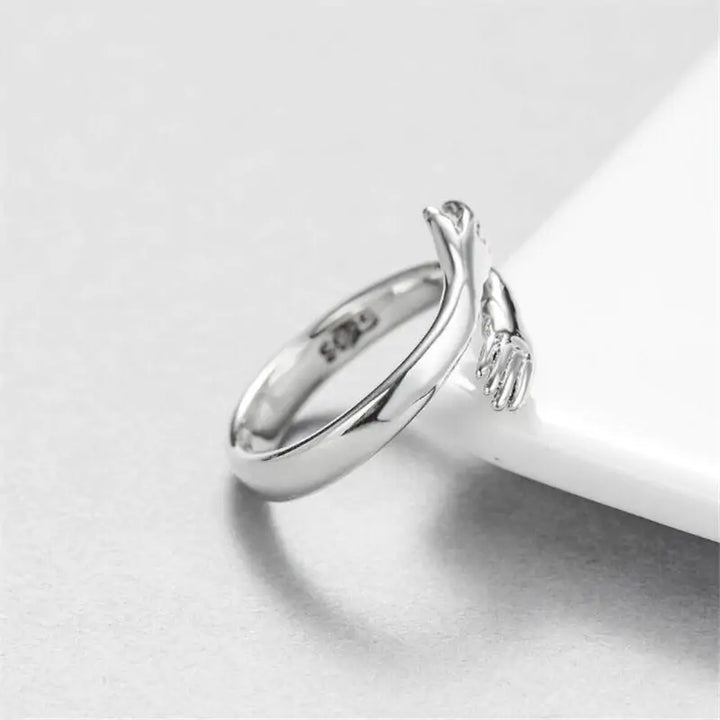 Personality Silver Plated Love Hug Rings - GlimmaStyle