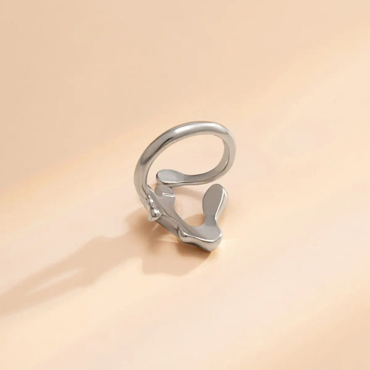 Simple Style Lines Geometric Ring - GlimmaStyle