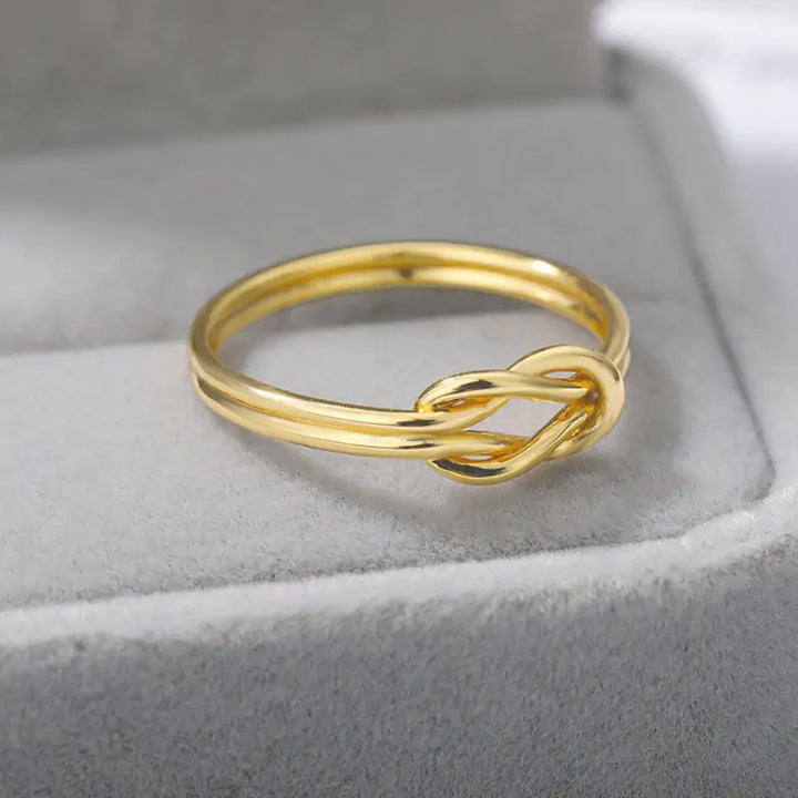 Knot Infinity Rings For Women - GlimmaStyle