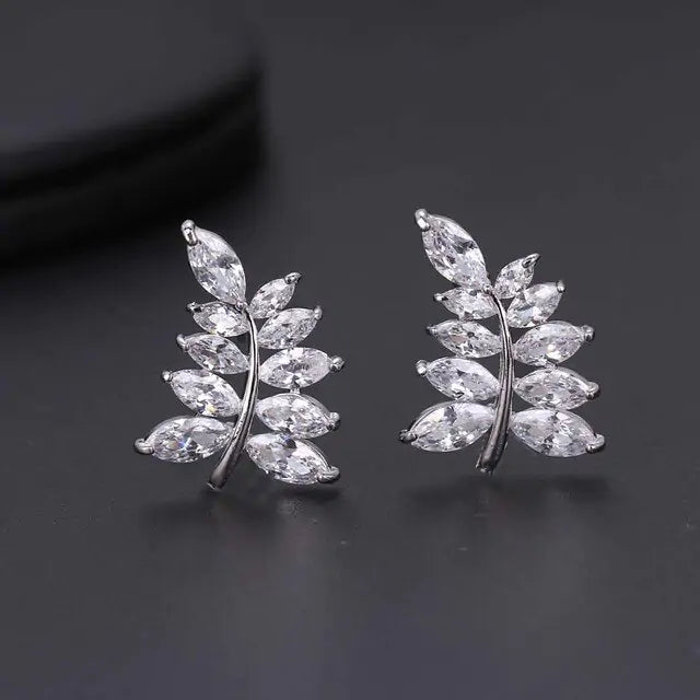 Classic Shining Silver CZ Stud Earrings - GlimmaStyle